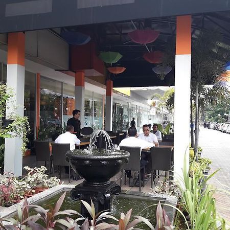 D'Arcici Hotel Cempaka Putih Jakarta Extérieur photo