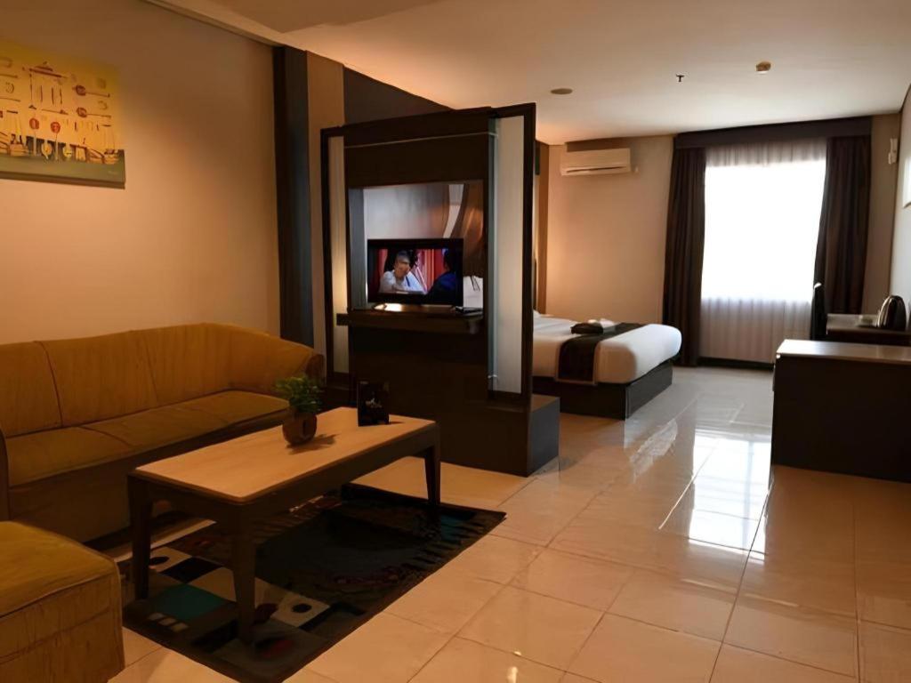 D'Arcici Hotel Cempaka Putih Jakarta Extérieur photo