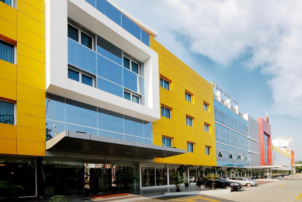 D'Arcici Hotel Cempaka Putih Jakarta Extérieur photo